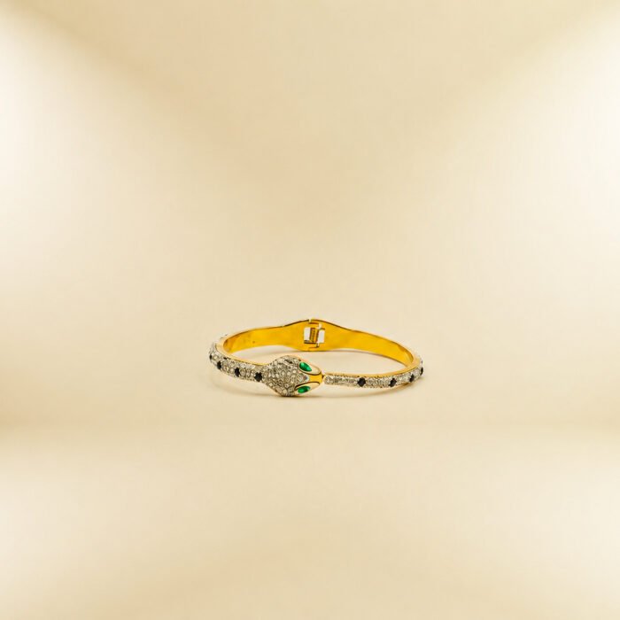 Kiara Minimal Kada