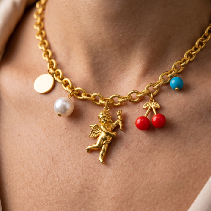 AMORA CHAIN