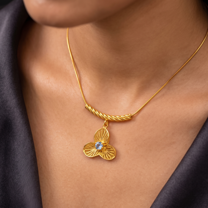 LIVIA CHAIN