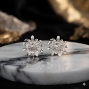 SILVER DAISY
